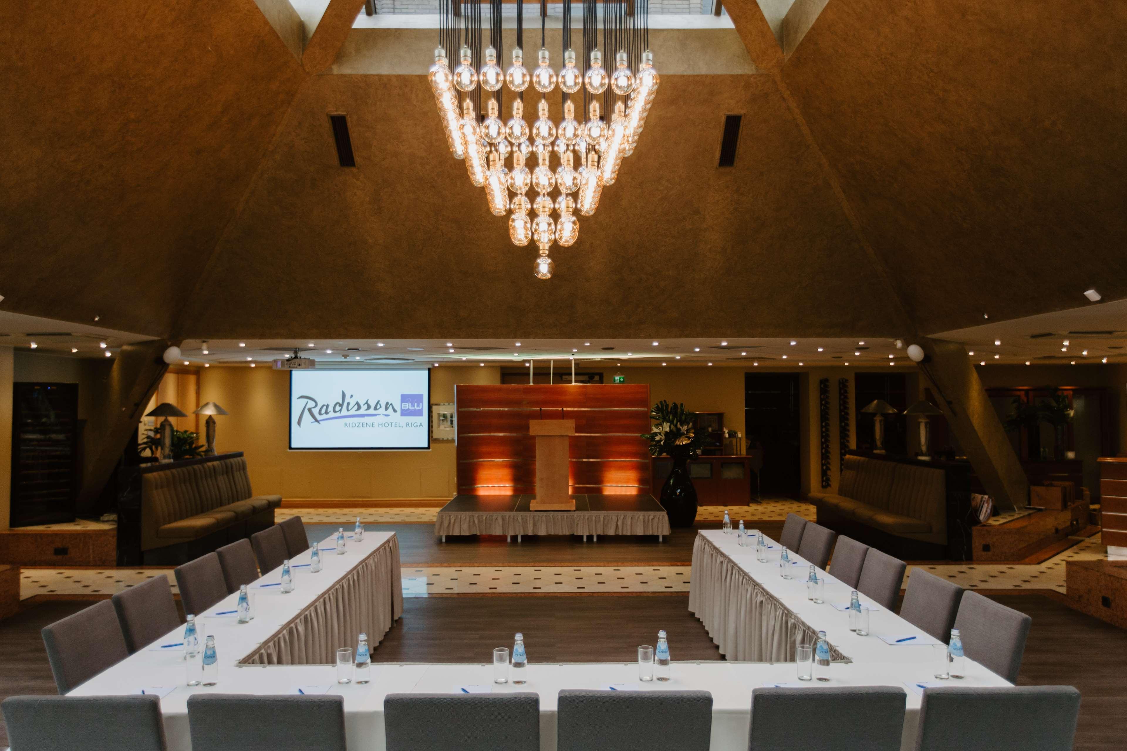 Radisson Blu Ridzene Hotel, Riga Bagian luar foto