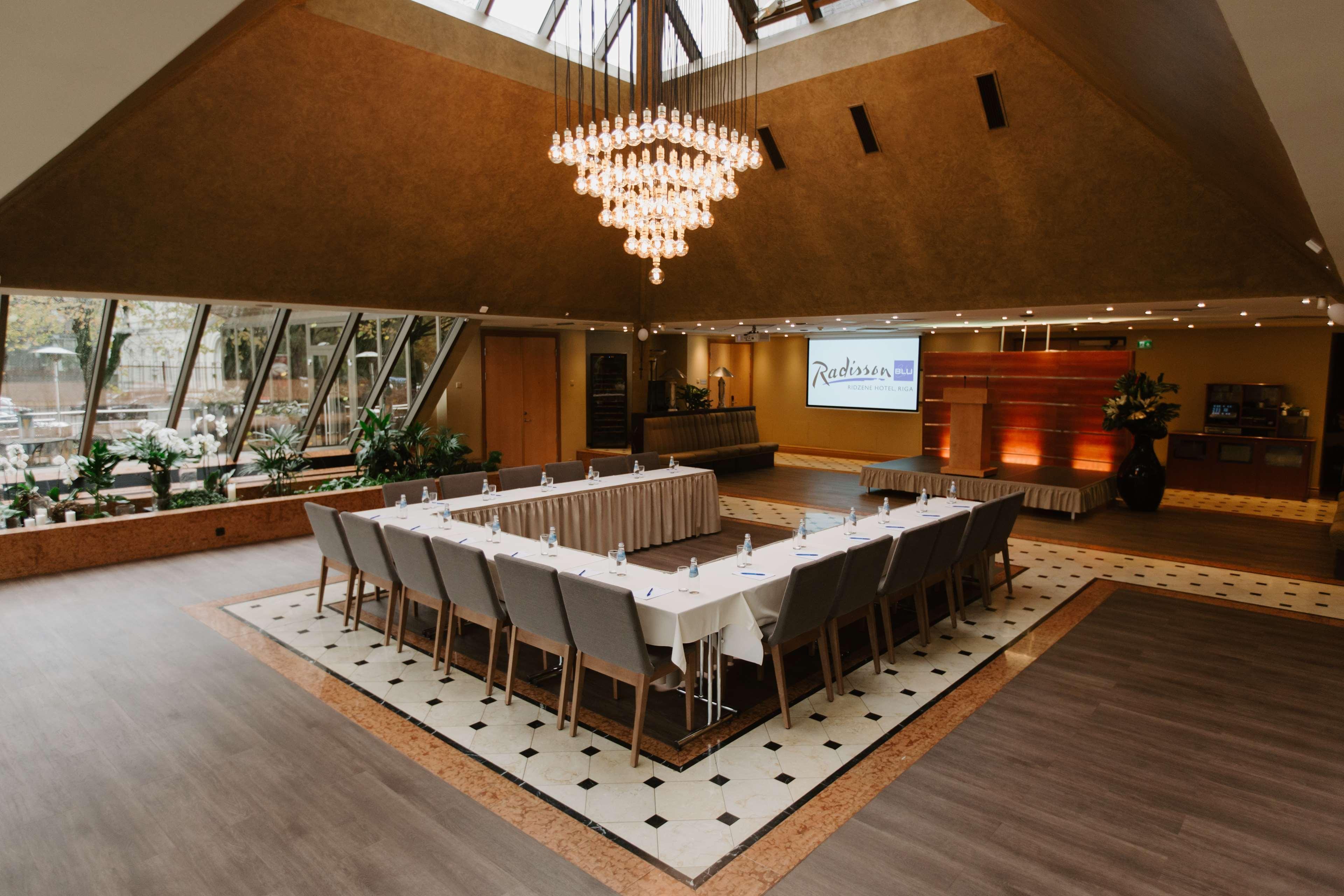 Radisson Blu Ridzene Hotel, Riga Bagian luar foto