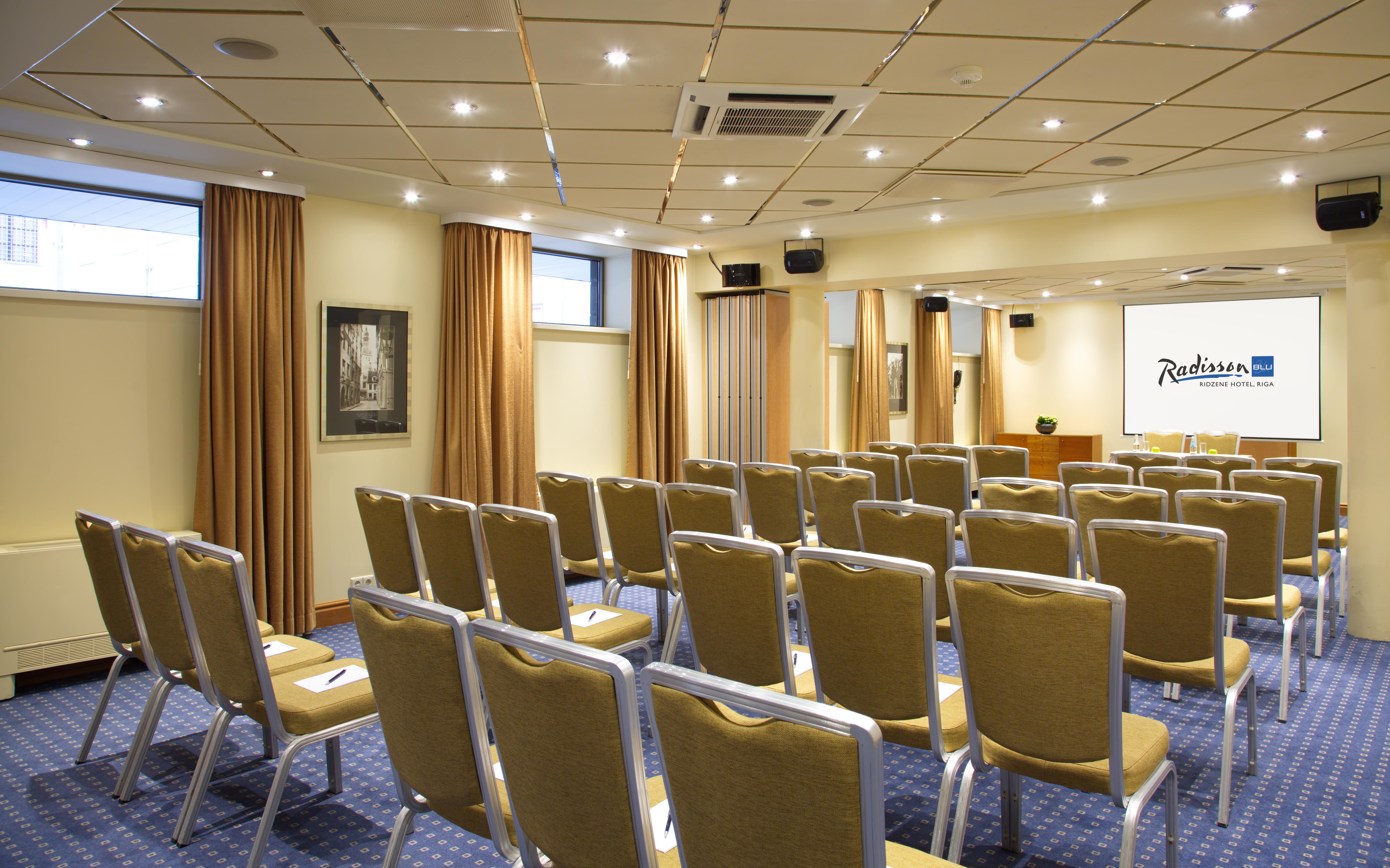 Radisson Blu Ridzene Hotel, Riga Bagian luar foto