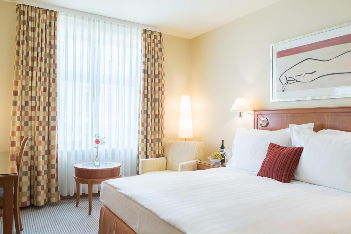 Radisson Blu Ridzene Hotel, Riga Bagian luar foto