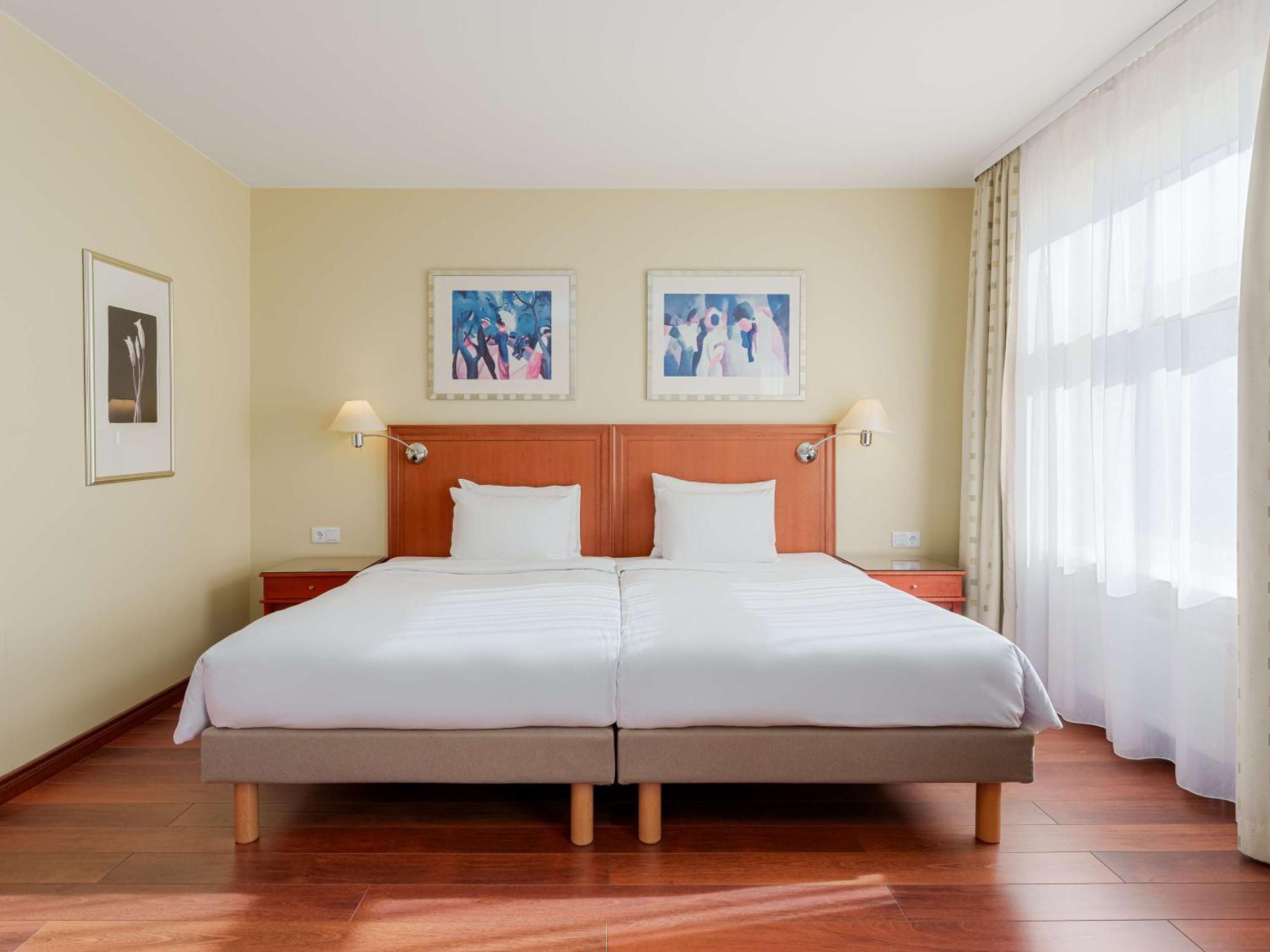 Radisson Blu Ridzene Hotel, Riga Bagian luar foto