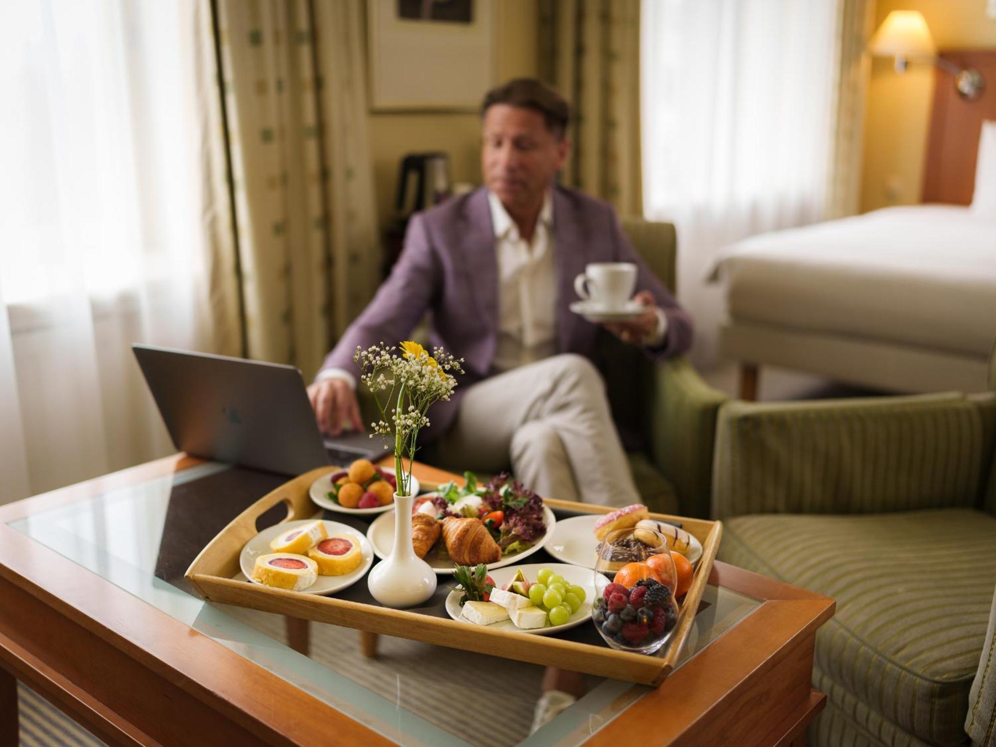 Radisson Blu Ridzene Hotel, Riga Bagian luar foto